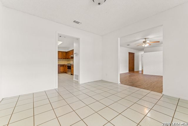 1376 Poppy Ln, New Braunfels, TX 78130