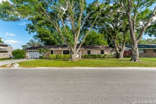 1376 Poppy Ln, New Braunfels, TX 78130