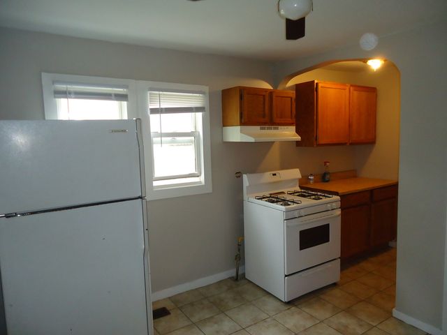 12438 MAPLE Avenue, Blue Island, IL 60406