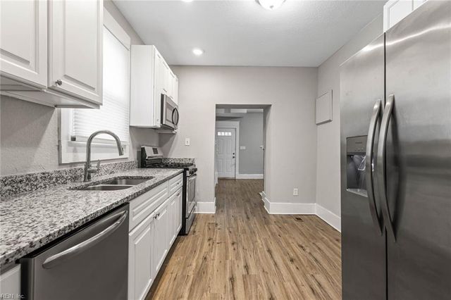 123 Rogers AVE, Norfolk, VA 23505