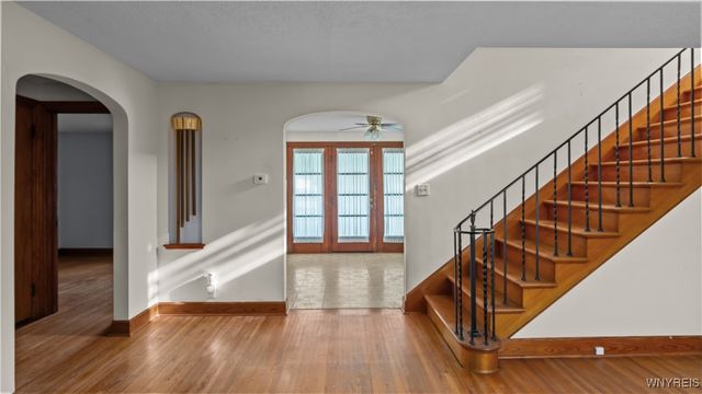 17 Belmont Drive, West Seneca, NY 14224