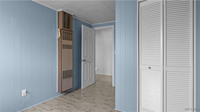 17 Belmont Drive, West Seneca, NY 14224