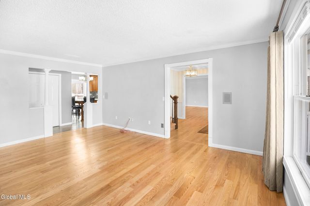 6 Bishops Court, Queensbury, NY 12804