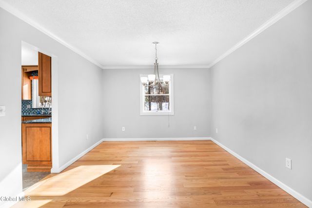 6 Bishops Court, Queensbury, NY 12804