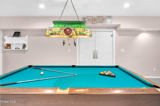 6 Bishops Court, Queensbury, NY 12804