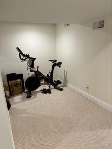 875 E Broadway 1, Boston, MA 02127