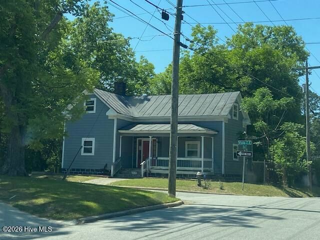 900 Viola Street E, Wilson, NC 27893