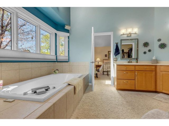 5564 Stonewall Pl, Boulder, CO 80303