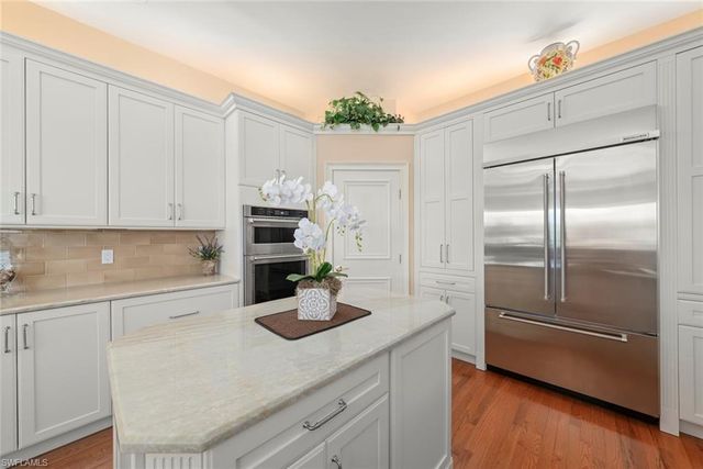 2417 Wulfert RD, Sanibel, FL 33957