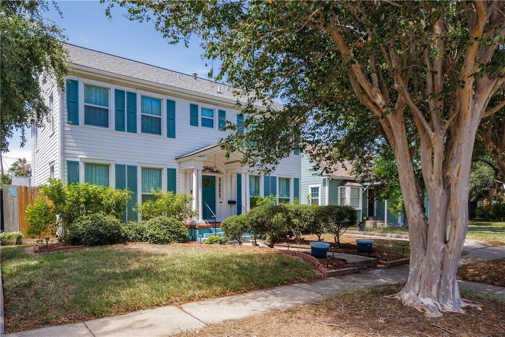 330 Cole St, Corpus Christi, TX 78404 — exterior