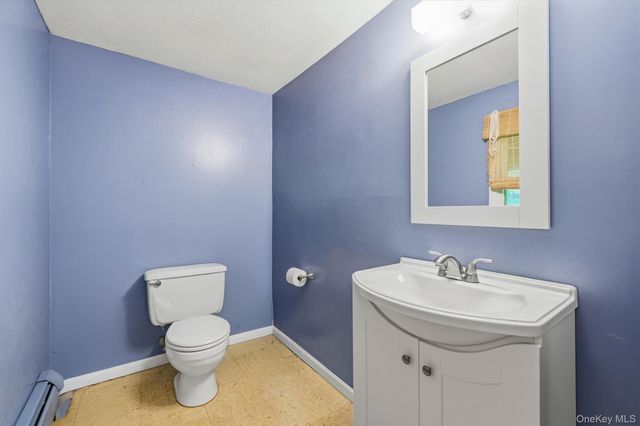20 Amy Todt Drive, Monroe, NY 10950