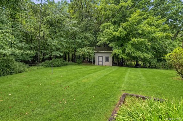 20 Amy Todt Drive, Monroe, NY 10950