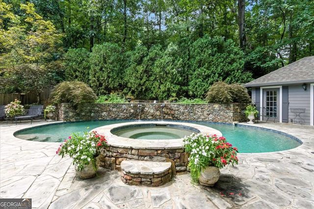 8 Saddle Trail SE, Rome, GA 30161