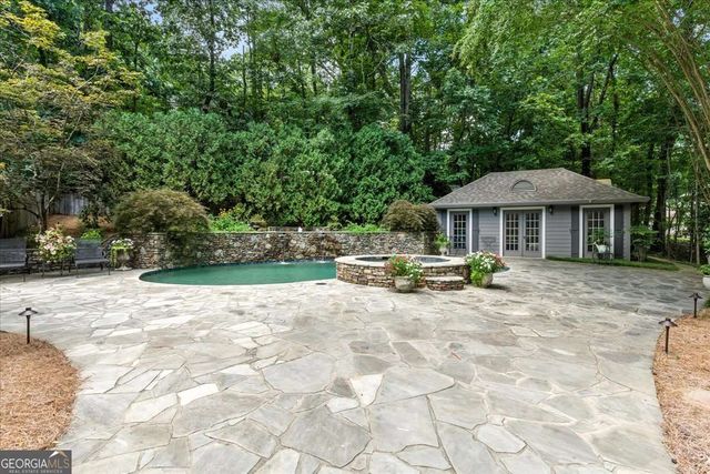 8 Saddle Trail SE, Rome, GA 30161