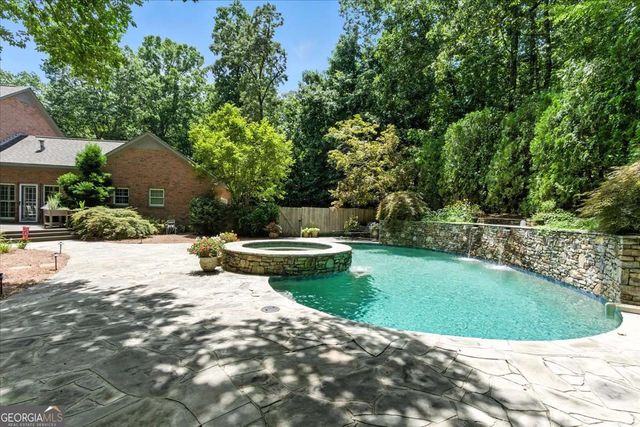 8 Saddle Trail SE, Rome, GA 30161