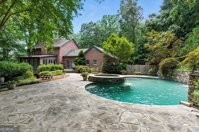 8 Saddle Trail SE, Rome, GA 30161