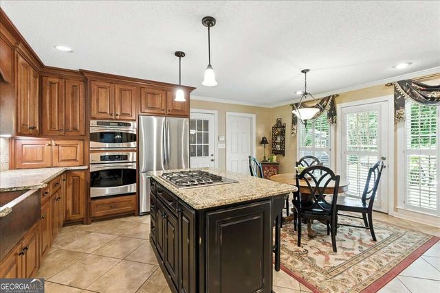 8 Saddle Trail SE, Rome, GA 30161