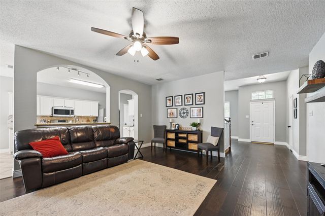 5302 Royal Bay Drive, Rowlett, TX 75089