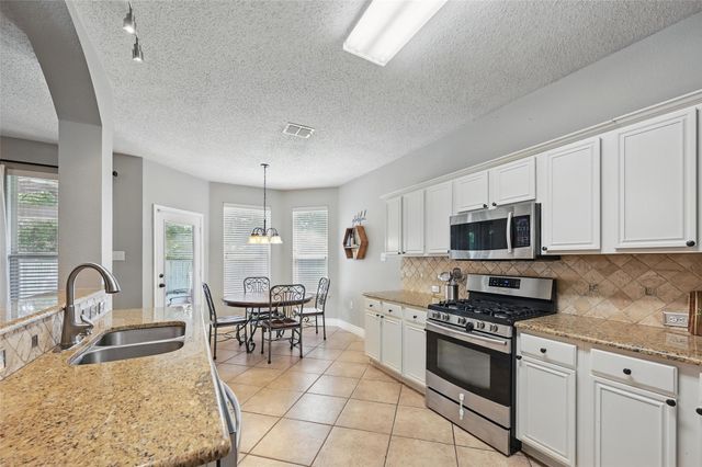 5302 Royal Bay Drive, Rowlett, TX 75089