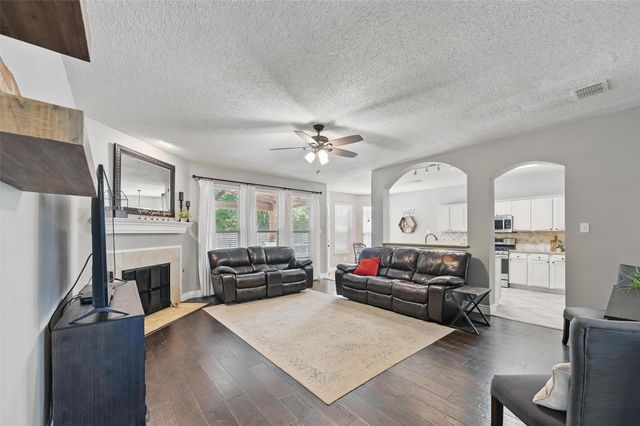 5302 Royal Bay Drive, Rowlett, TX 75089