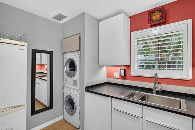 3276 Royal Canadian TRCE 1, Fort Myers, FL 33907
