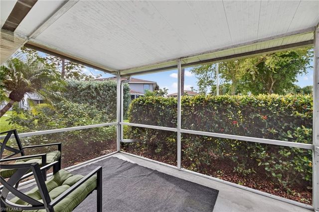 3276 Royal Canadian TRCE 1, Fort Myers, FL 33907