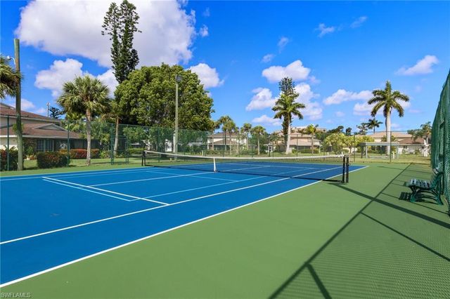 3276 Royal Canadian TRCE 1, Fort Myers, FL 33907