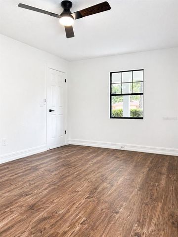 4221 GREENFERN DRIVE, Orlando, FL 32810