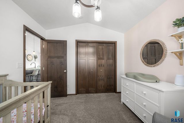 622 Creekside Trl, Harrisburg, SD 57032