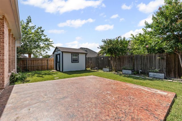 1107 Noblewood Drive, Glenn Heights, TX 75154