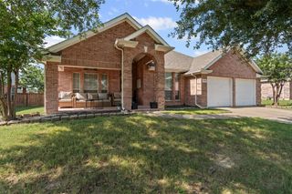 1107 Noblewood Drive, Glenn Heights, TX 75154