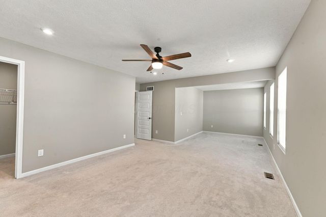 9671 Sagewood Street, Plain City, OH 43064