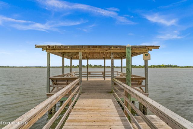 31 Dragonfly Lane, Hampstead, NC 28443