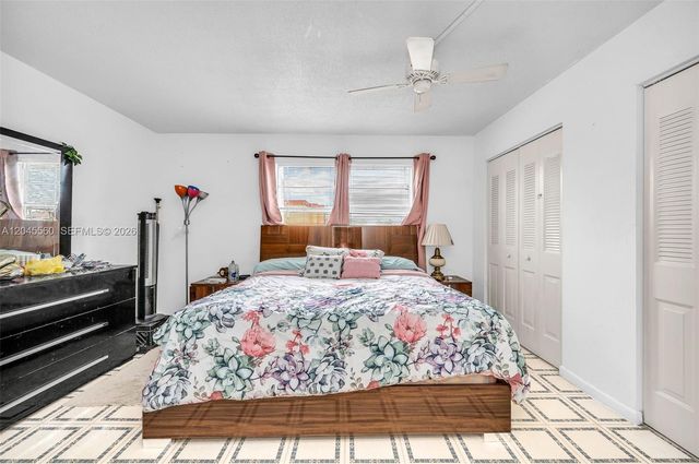 6600 W 2nd Ct 24, Hialeah, FL 33012
