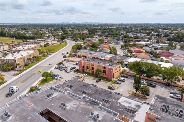 6600 W 2nd Ct 24, Hialeah, FL 33012