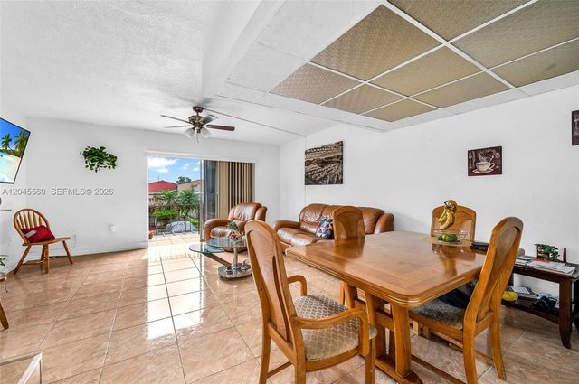 6600 W 2nd Ct 24, Hialeah, FL 33012