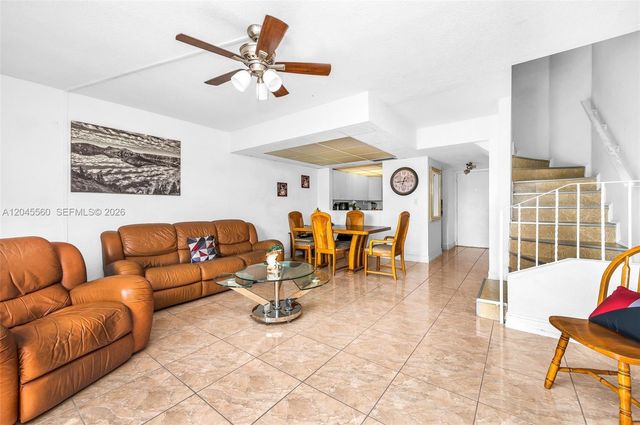 6600 W 2nd Ct 24, Hialeah, FL 33012