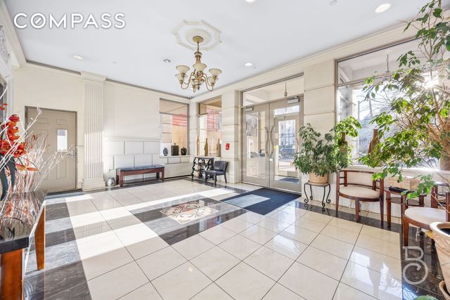 2525 Newtown Ave Apt 4B, New York City, NY 11102