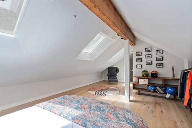 2305 Bear Canyon Rd, Los Gatos, CA 95033