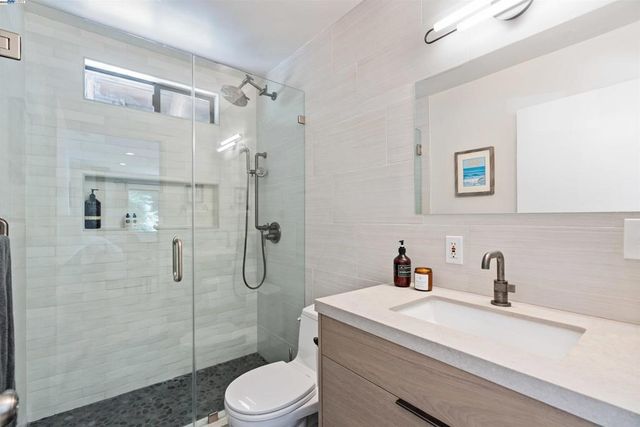 2305 Bear Canyon Rd, Los Gatos, CA 95033