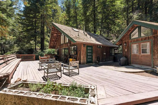 2305 Bear Canyon Rd, Los Gatos, CA 95033