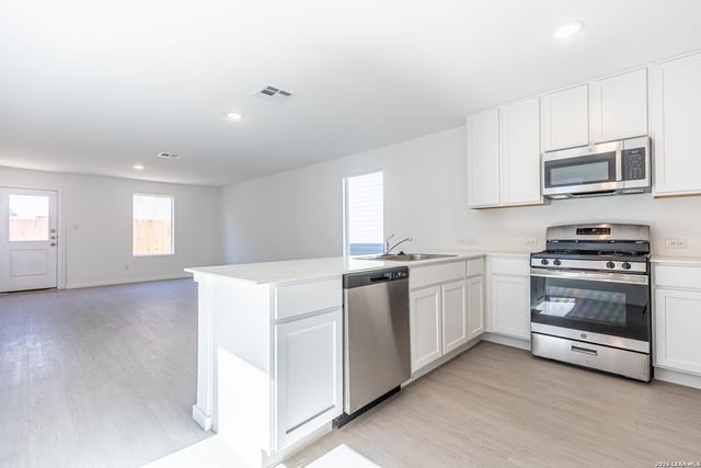 2922 carnelian, San Antonio, TX 78264