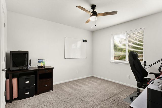 925 Stampede RD, San Marcos, TX 78666