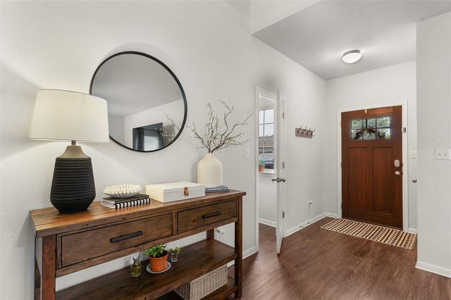 925 Stampede RD, San Marcos, TX 78666