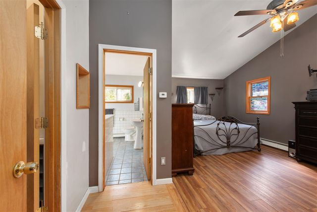 85 Doremus Avenue, Waterford, MI 48328