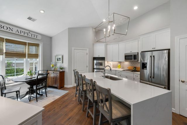1425 Oakhurst, Mount Pleasant, SC 29466