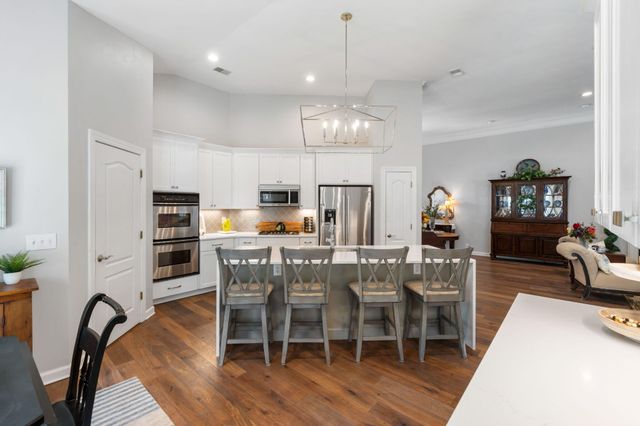 1425 Oakhurst, Mount Pleasant, SC 29466