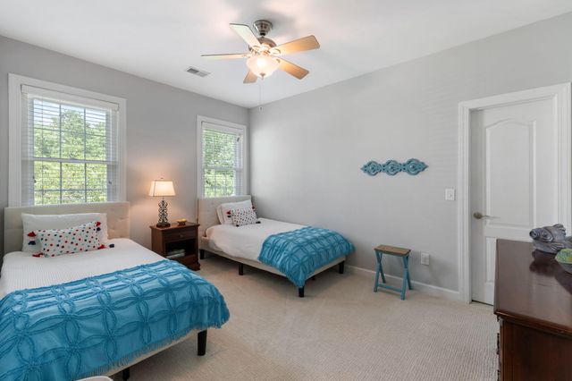 1425 Oakhurst, Mount Pleasant, SC 29466