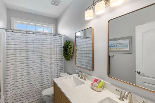 1425 Oakhurst, Mount Pleasant, SC 29466