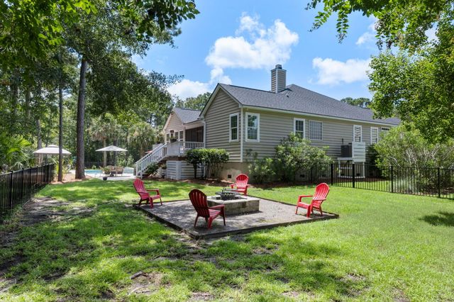 1425 Oakhurst, Mount Pleasant, SC 29466